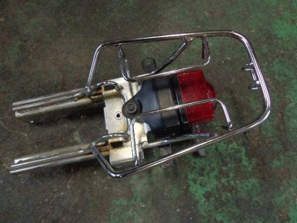 モンキーFI用リアキャリアとテール　Z50JAB27