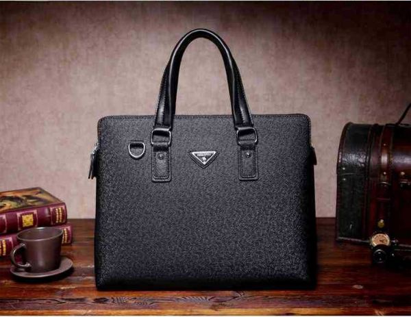 高級本革 ダブルファスナー ショルダー　ビジネスバッグ 新品 A4