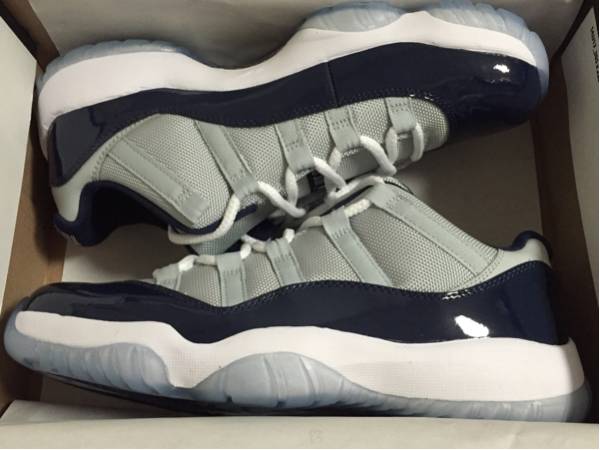 国内正規品 希少サイズ NIKE AIR JORDAN 11 LOW RETRO us8 26cm