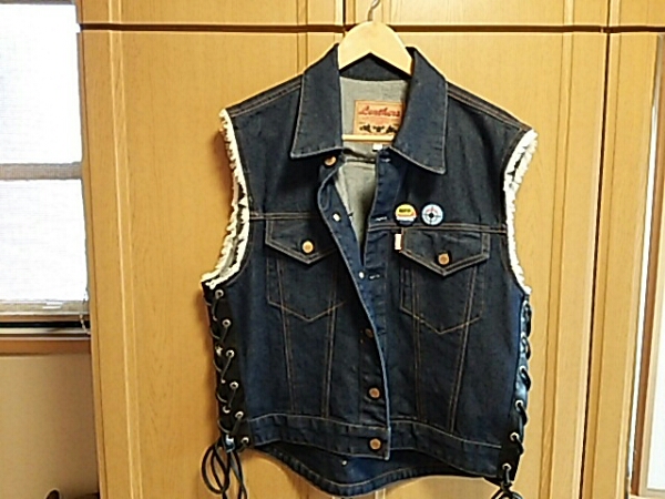 絶版新品未使用カドヤベスト ショッカーライダーワッペン付