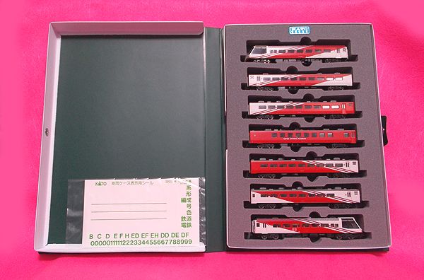 KATO製JR東日本ジョイフルトレインレインボー客車７両セット