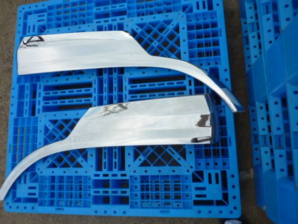 日産 UD クオン メッキ フェンダーパネル 1円スタート