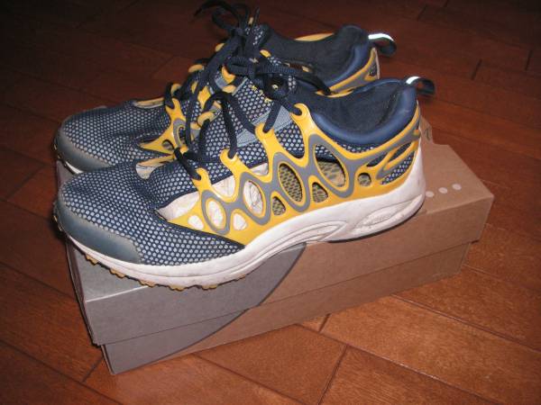 Nike Chupka ナイキ エア チャプカ 箱付 28 5cm 売買されたオークション情報 Yahooの商品情報をアーカイブ公開 オークファン Aucfan Com