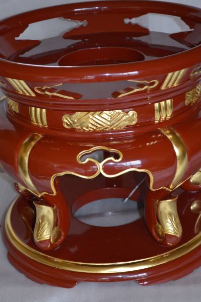 朱塗り丸金ケース台　1.3尺　格安奉仕