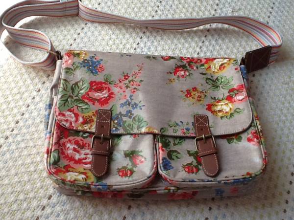 キャスキッドソン バッグ新品同様