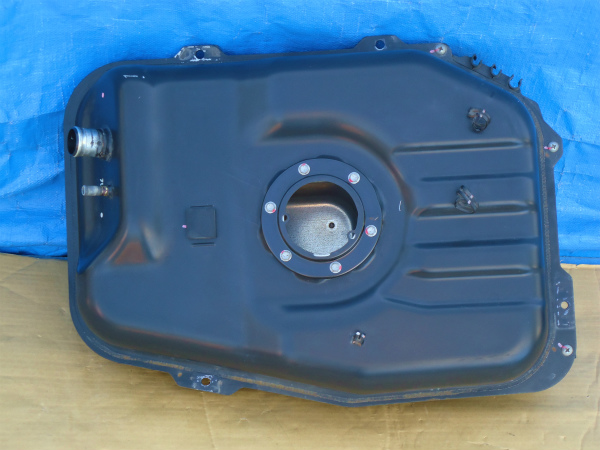 34491　ワゴンR　MH22S　フューエルタンク　燃料タンク