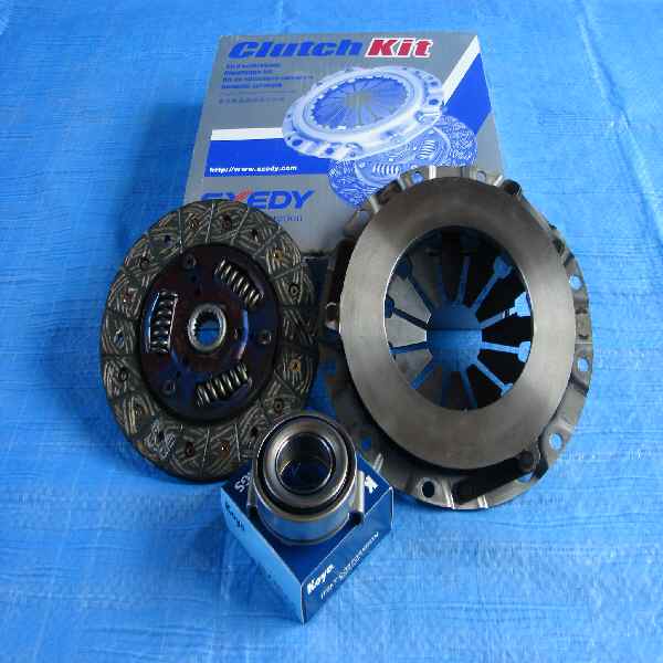 フォレスタ- SG9 6F タ-ボ 04/01～クラッチ3点 送料無料 スバル 