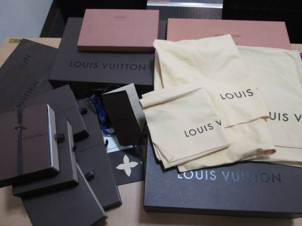 ルイヴィトン LOUIS 保存袋 VUITTON 空箱 ショッパー 紙袋 冊子 まとめ