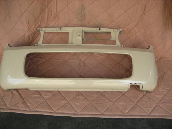 ラパン　ＨＥ２２Ｓ　フロントバンパー　ＺＧＦ