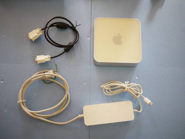 1円スタート　Mac mini A1103_1