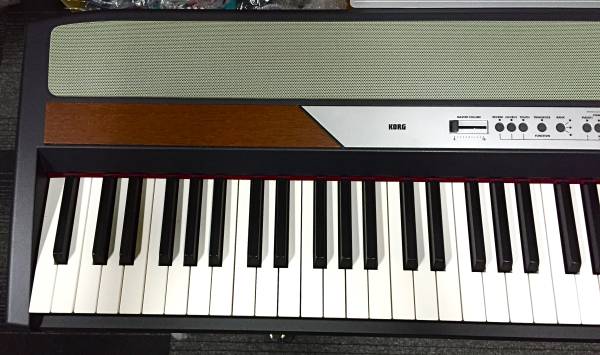 美品 KORG コルグ 88鍵 電子ピアノ SP-250 スタンド ペダル付き