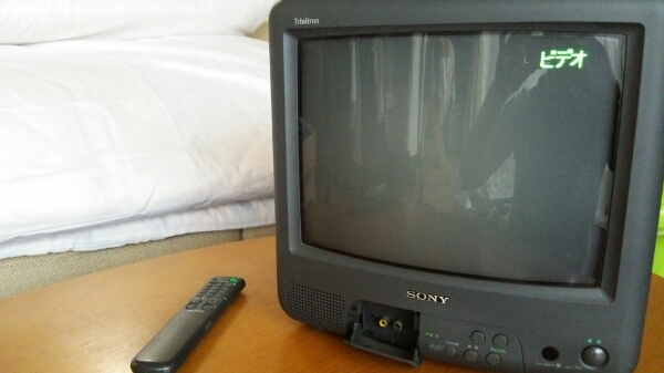 SONY]Trinitronブラウン管テレビ KV-14GP2 14インチ(ブラウン管)｜売買
