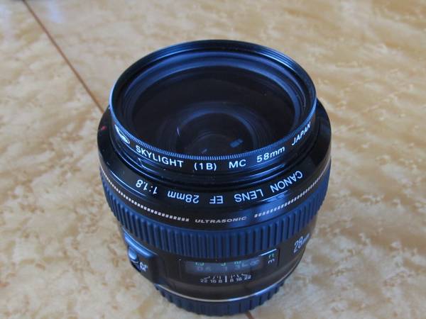 CANON レンズ　EF28mm f1.8 USM 中古_3
