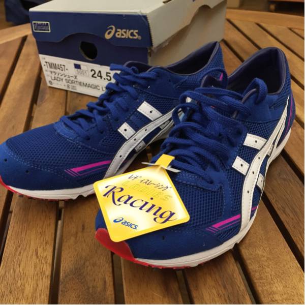 アシックス☆マラソンシューズ TMM457 24.5cm