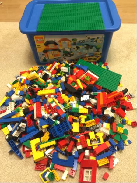 LEGOレゴ 青いコンテナ5573 + 赤いバケツの中身 +基礎板 大量！(LEGO 