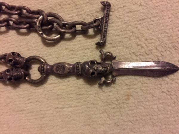 ガボール スカルダガーネックレス