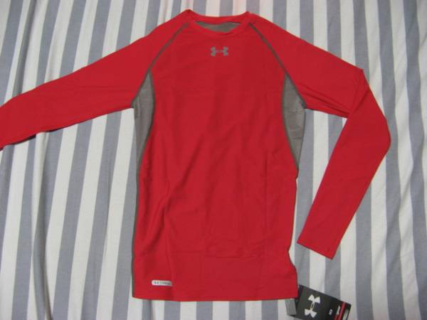 UNDER ARMOUR★メタルフルロングスリーブＴシャツ 赤 MorL 新品