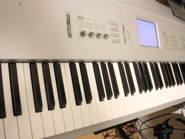 激レア◇KORG TRITON PRO X 88鍵 コルグ トライトン(コルグ)｜売買され 