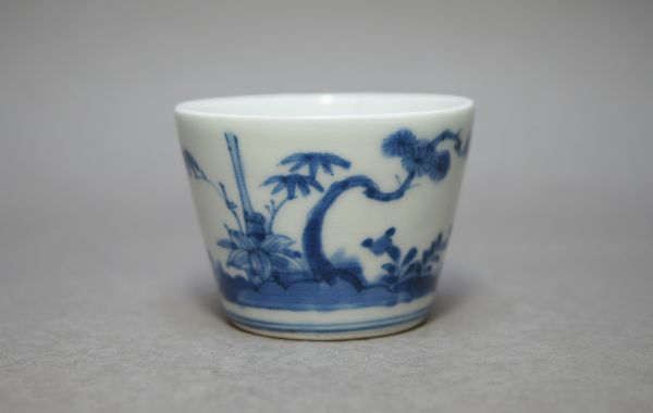 古伊万里　松竹梅に花の図　そば猪口　藍九谷　16J35