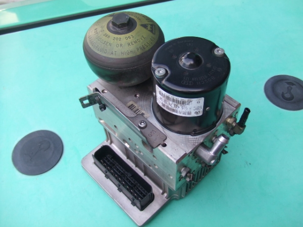 ●●W211 ABS 部品取 自由研究等に SBC●●