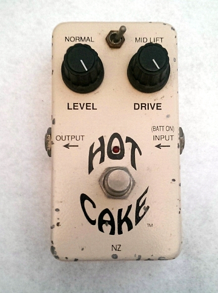 Hot CAKE Cake HOT OLD CIRCUIT Old Circuit Crowther | Human Gear