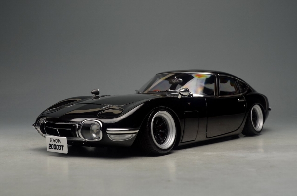 Aa 1/18 トヨタ 2000 GT ブラック ワタナベ ローダウン カスタム