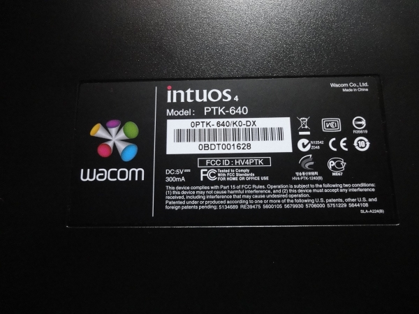 ワコム　PTK-640中古