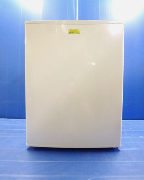 エラヴィタックス 1ドア冷蔵庫68L ER-703-W ノンフロンタイプ - 中古エ