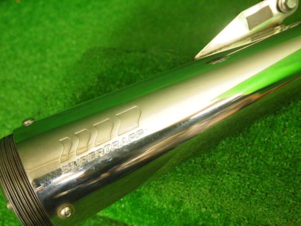 21324☆YB125SP. スーパートラップ マフラー(マフラー本体（社外