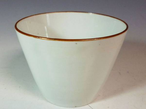 （感謝セール)古伊万里 元禄期 白磁 蕎麦猪口 紅付 薄作り 大振