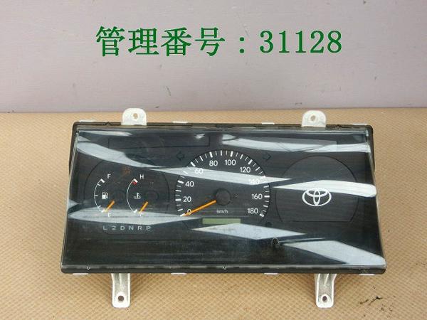 H9 ハイエース RZH111G/100系 2WD スピードメーター 即決