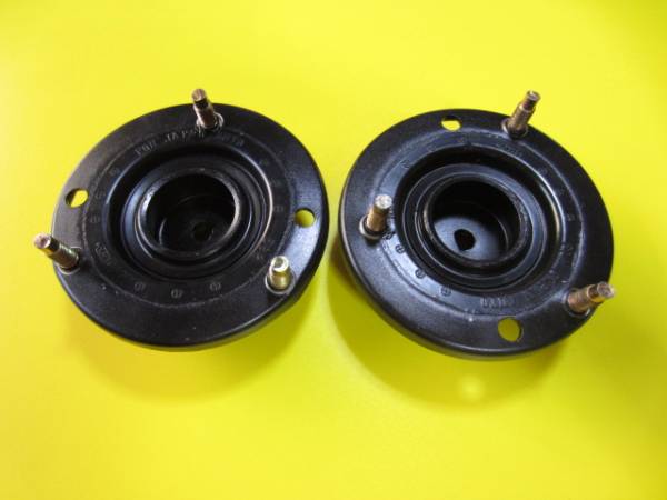 510ブルーバード　ショックアッパーマウント