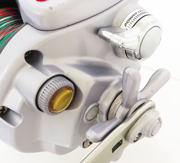 ◇【DAIWA ダイワ】スーパータナコン Z600SW 電動リール(ダイワ)｜売買