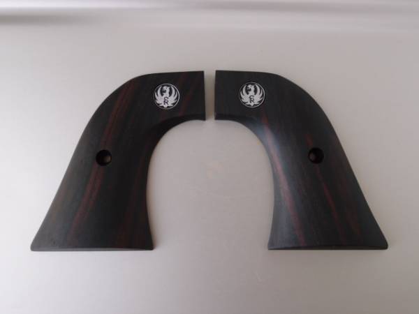 WA/スタームルガー・ブラックホーク 用木製グリップ_1