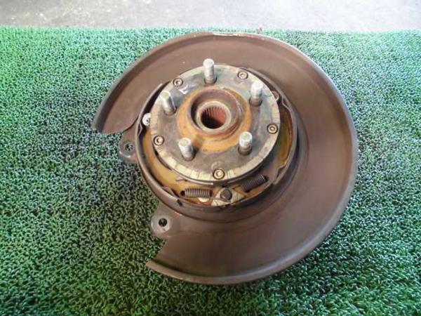 GDB B型 インプレッサ 左リアハブ