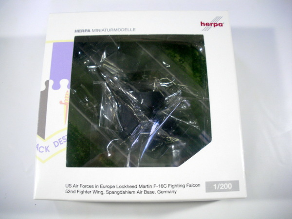 ヘルパ 1/200【USAFEF-16C ファイティングファルコン】552356