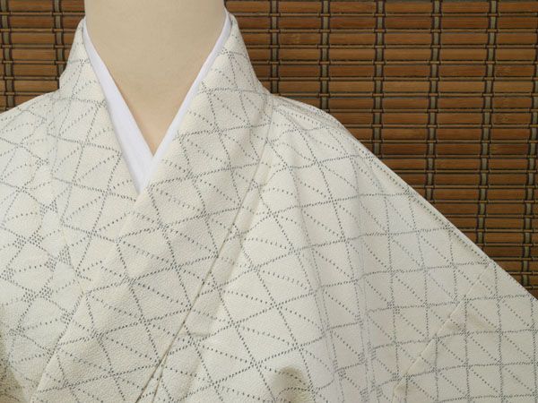 【よそおい】1718本塩沢紬　新古品○即決送料無料