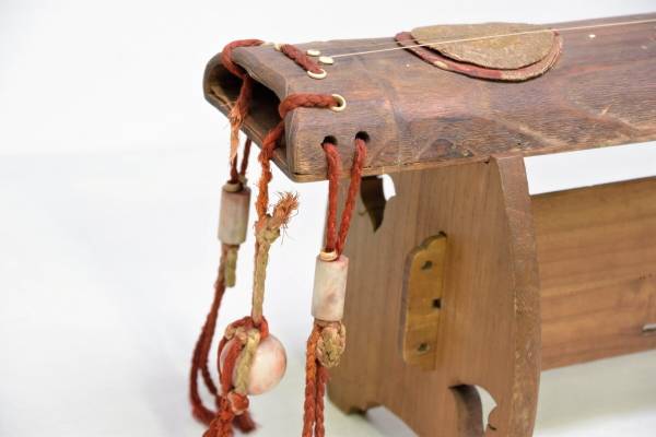 八雲琴 ２弦琴 出雲琴 和楽器 筝 琴 売買されたオークション情報 Yahooの商品情報をアーカイブ公開 オークファン Aucfan Com