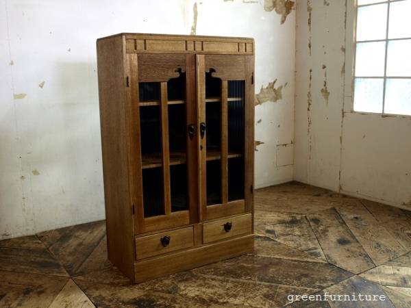 木製の古いガラスキャビネット 本棚 収納 食器棚 アンティーク