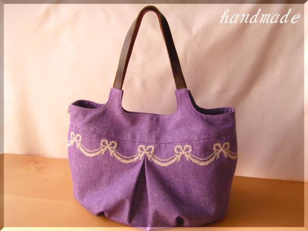 ハンドメイドバッグ☆リボン クロスステッチ刺繍☆ラベンダー