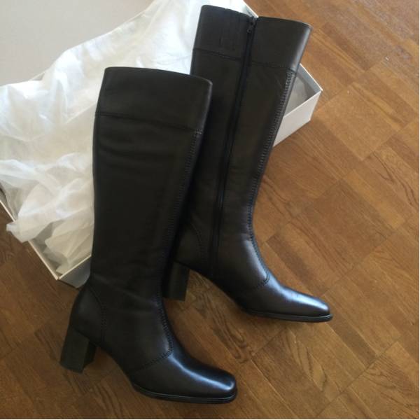 皮ブーツ24.5㎝レディス中古美品2回使用しました