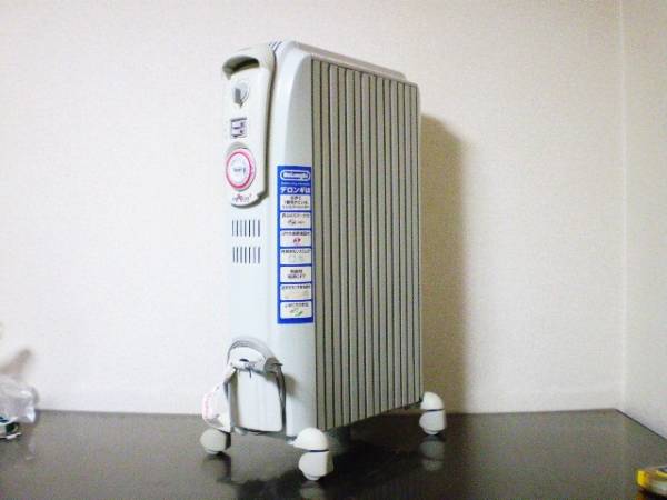 デロンギ ドラゴン3 オイルヒーター D071249EF