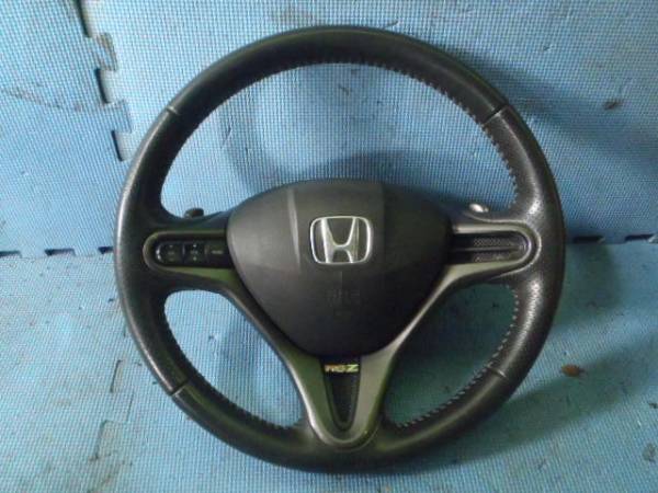 ☆RN9☆ストリーム☆ステアリング☆RSZ☆