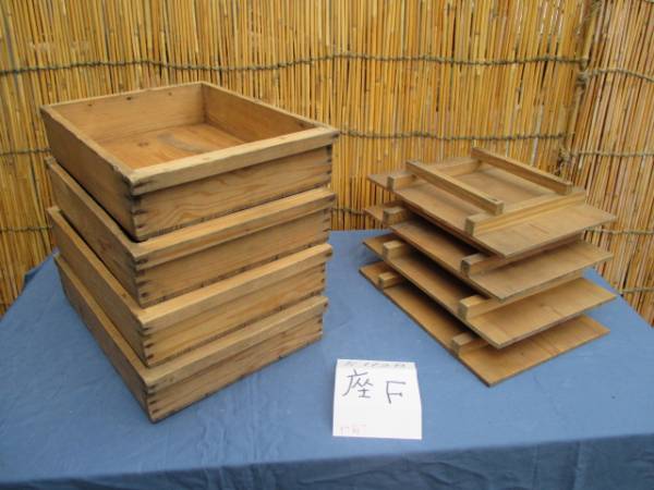 餅箱？/検)押し寿司料亭仕出し迎春鏡餅つき木箱和菓子51120座Ｆ