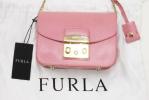 フルラ(FURULA)メトロポリス　ショルダーバッグ スモークピンク