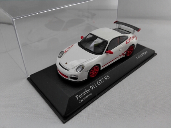 PMA 1/43 ポルシェ 911GT3 RS (997 Ⅱ ) 2010 ホワイト