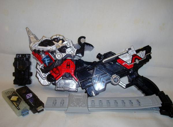 仮面ライダーダブル DXロストドライバー スカルマグナム