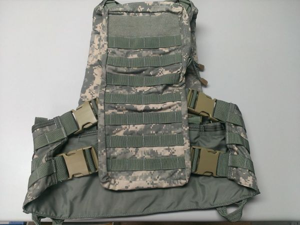 Tactical Assault Gear グラディエーターチェストリグ EAGLE LBT