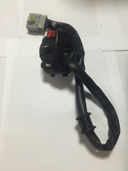 CBR600RR PC40 ウインカースイッチ