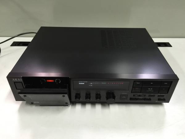 【AKAI カセットデッキ　GX-73　状態良好ですがジャンク！】